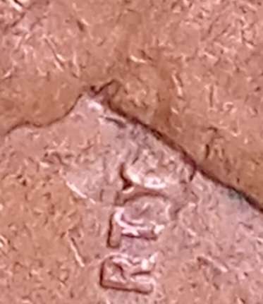 1963-D-1cent.-Is-It-A-Lamination-Defect,-Caused-By-A-Defective-Planchet?