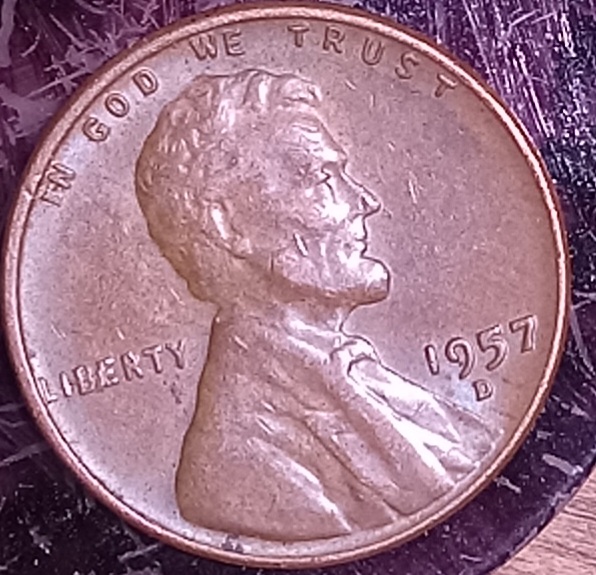1957-D-1-Cent.-Is-This-Coin-A-BIE-Variety?-Does-This-Coin-Have-A-Die-Chip?