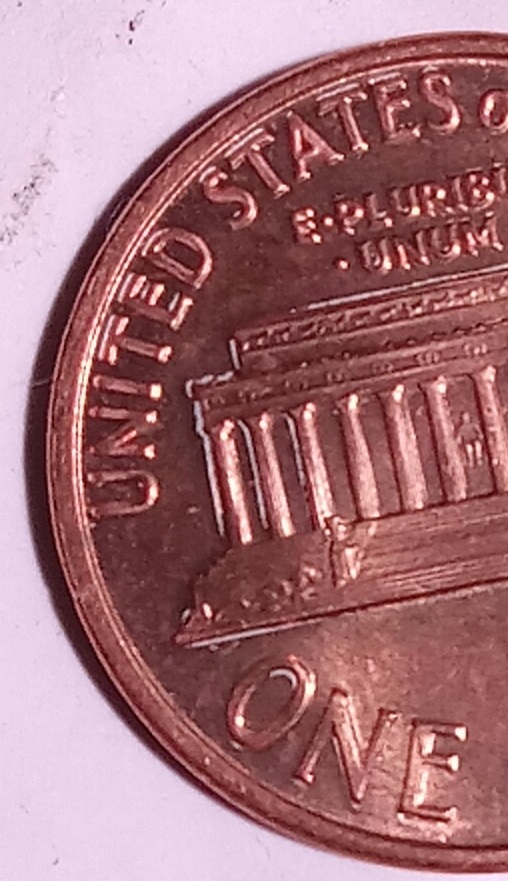 1992-P-1-Cent.-Was-This-Coin-Struck-With-A-Misaligned-Die?-Does-It-Have-Machine-Doubling?