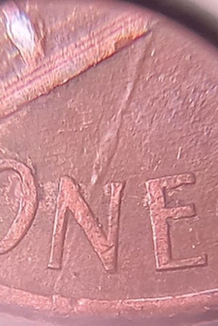 1990-P-1-Cent.-Does-This-Coin-Exibit-A-Bisecting-Die-Crack?