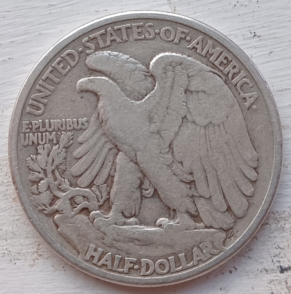 1942-Walker-Half-DDR