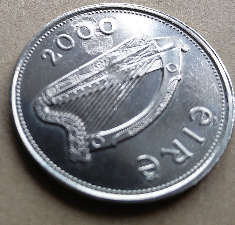 Eire-£1-Millenium-Possible-Error