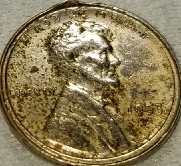 1953-Wheat-Penny-Error-Or-Misstrike?