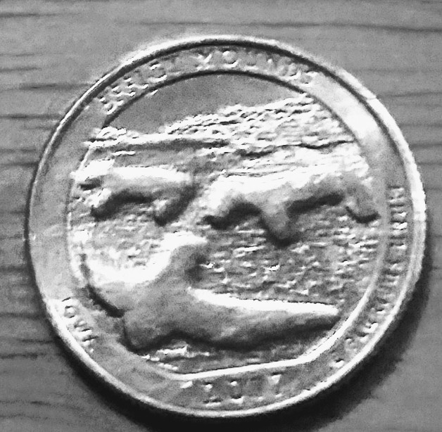 2017-Effigy-Mounds-Quarter