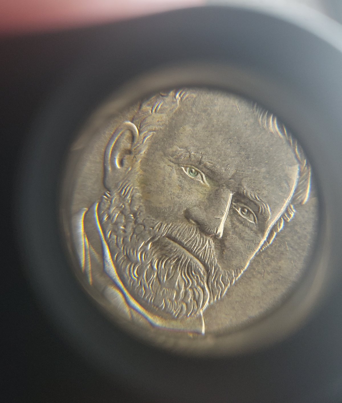Need-Help---Grant-$1-Presidential-Coin---Different-Eye-Colors