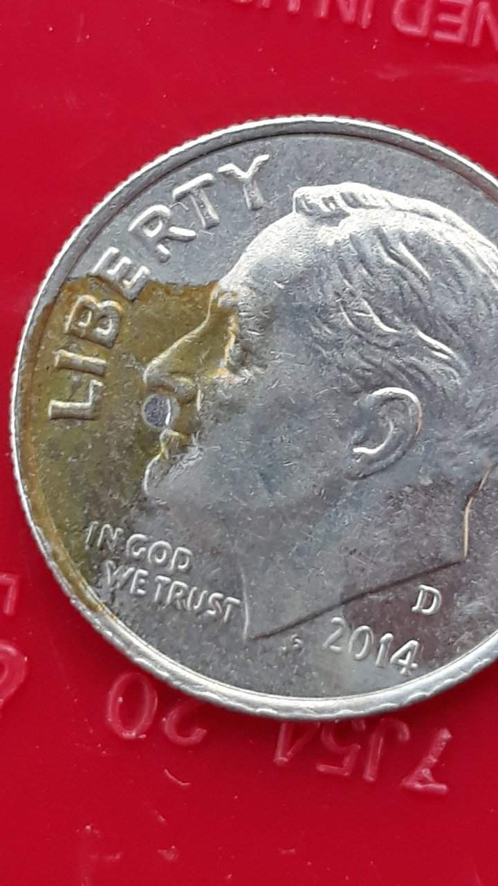 2014-DDR-And-Stain-On-Obverse?