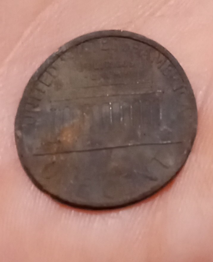 Weird-1983-Oval-Penny