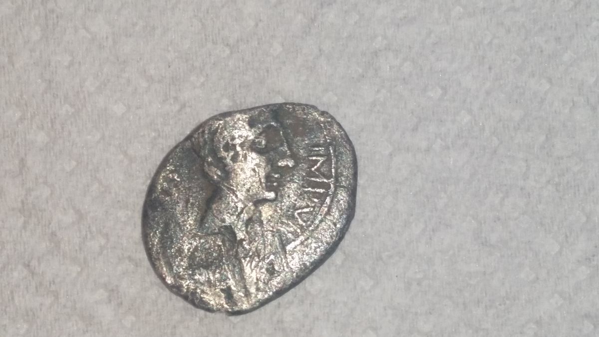 Hi,-Please-Help-Me-To-ID-My-New-Silver-Roman-Coin