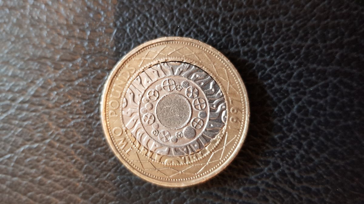 1997-2-Pound-Coin-Huge-Misprint