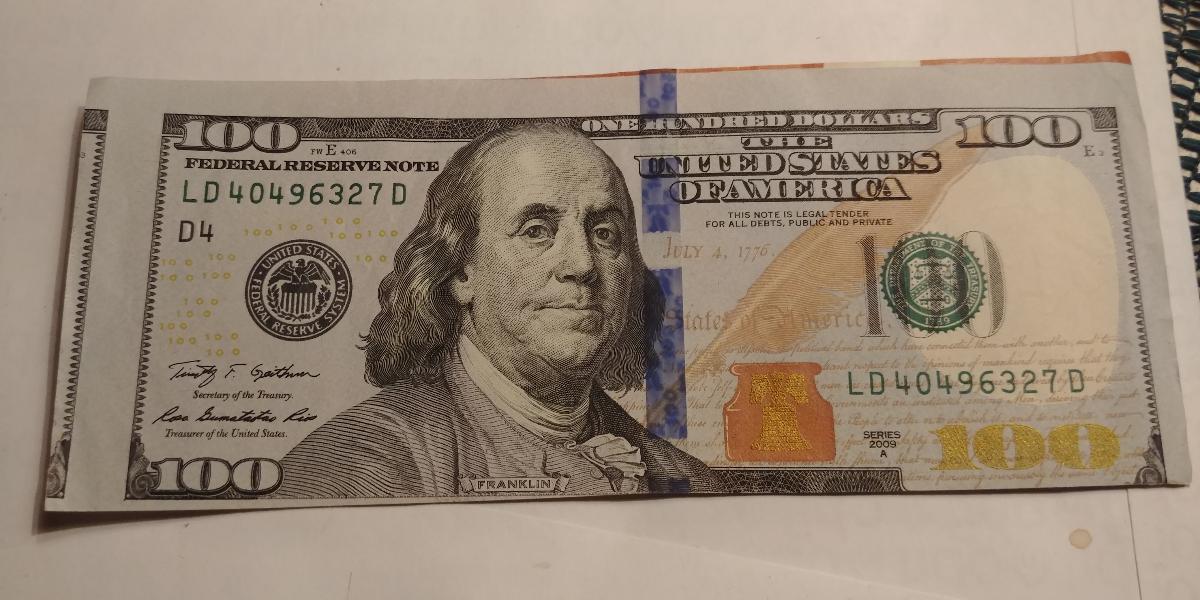 Bureau-Of-Engraving-And-Printing-$100-Dollar-Uncut-Sheet.
