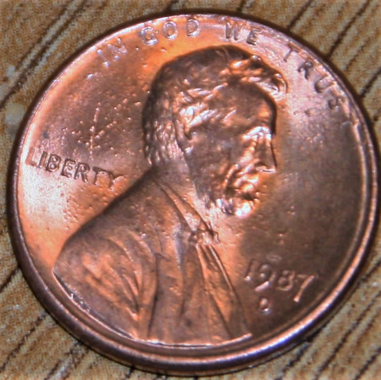 1987-D--Penny-Has-Some-Weir-Look-On-Both-Side-Letters