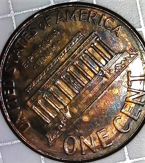 Can-Some-One-Tell-Me-Why-This-2006-Penny-Turns-Into-This-Color