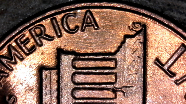 1982-LMC.-Ld.-Zinc.-Au.-What-Kind-Of-Error-Like-This.-Beautiful-Swirl