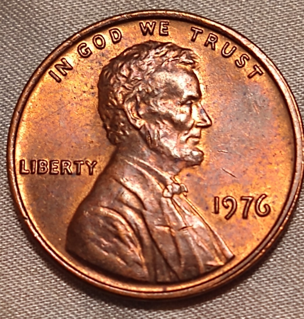 An-Interesting-Looking-1976-Penny