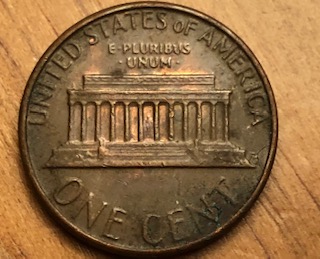 HI-There.-I-Have-A-1982-D-Penny-Looks-Like-Small-Date