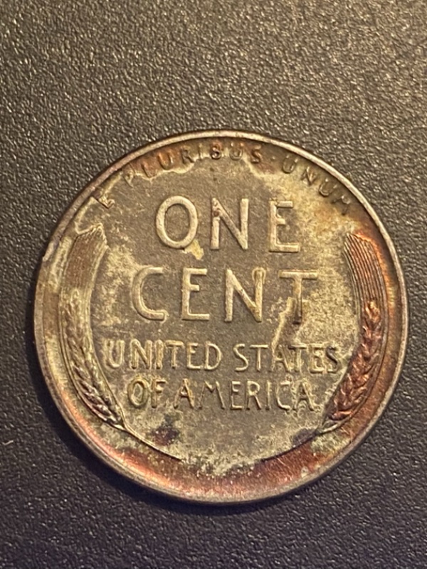 1943---Lincoln---Steel-W/-Copper-Streaks?