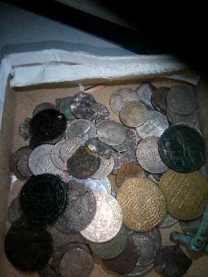 100's-Of-CoinsMedieval,-Roman,-Maybe-Saxon