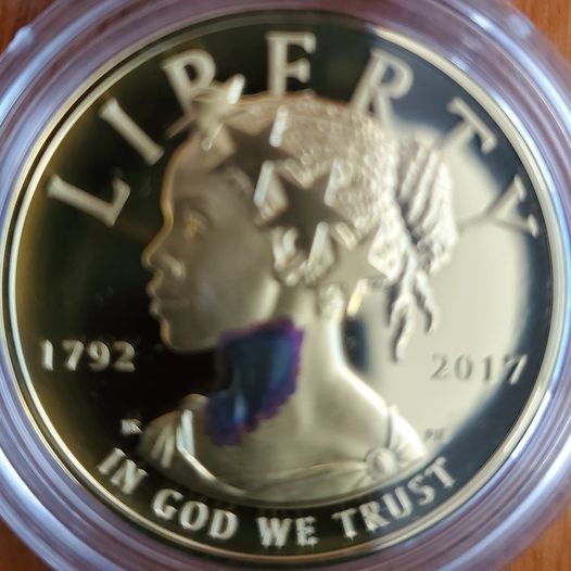 2017-Liberty-With-A-Mint-