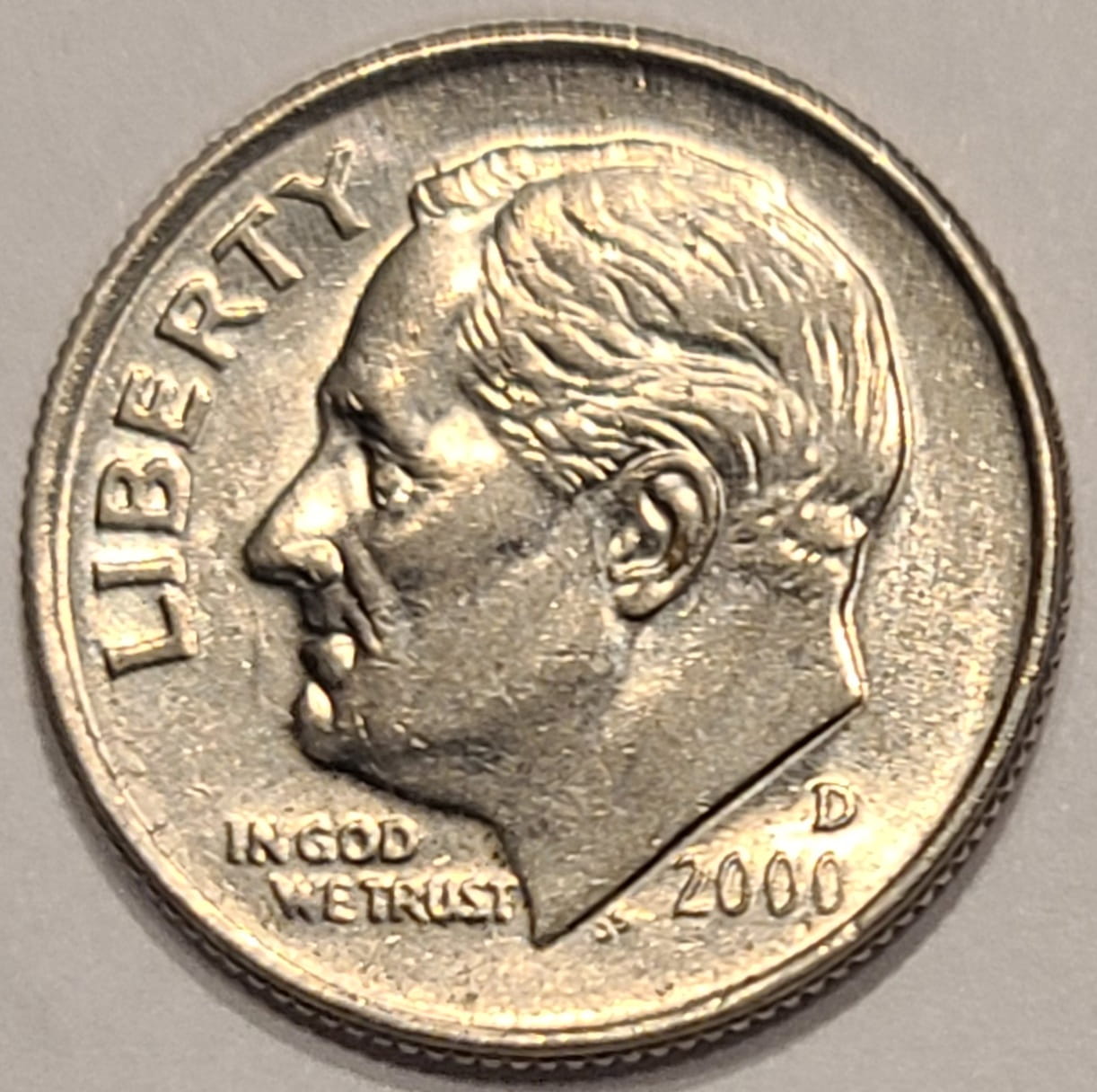 2000-D-Dime---Possible-Doubling-On-The-'U'-In-'Pluribus'-And-Stem?
