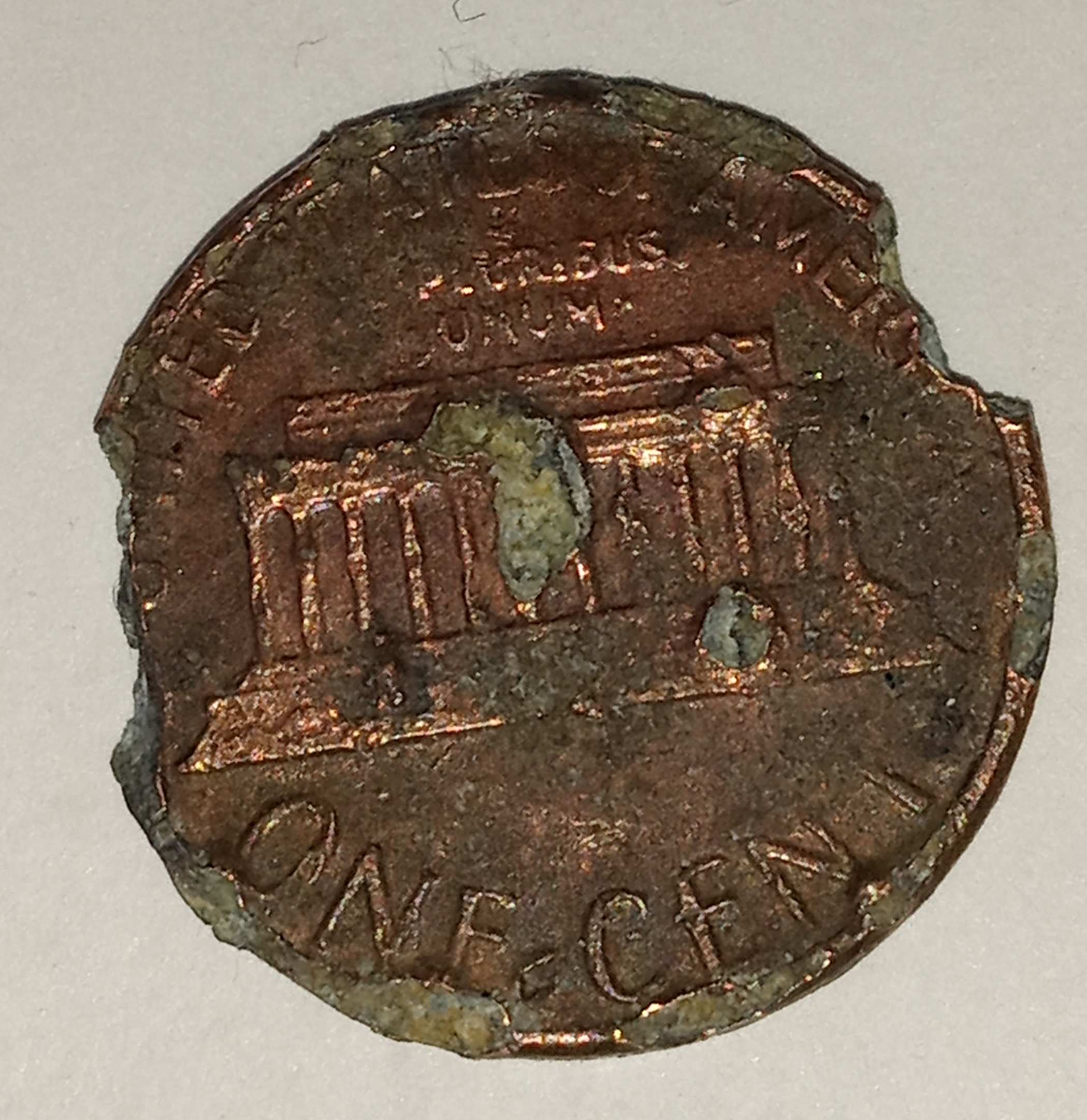 Is-This-1985-D-Lincoln-Cent-An-Error