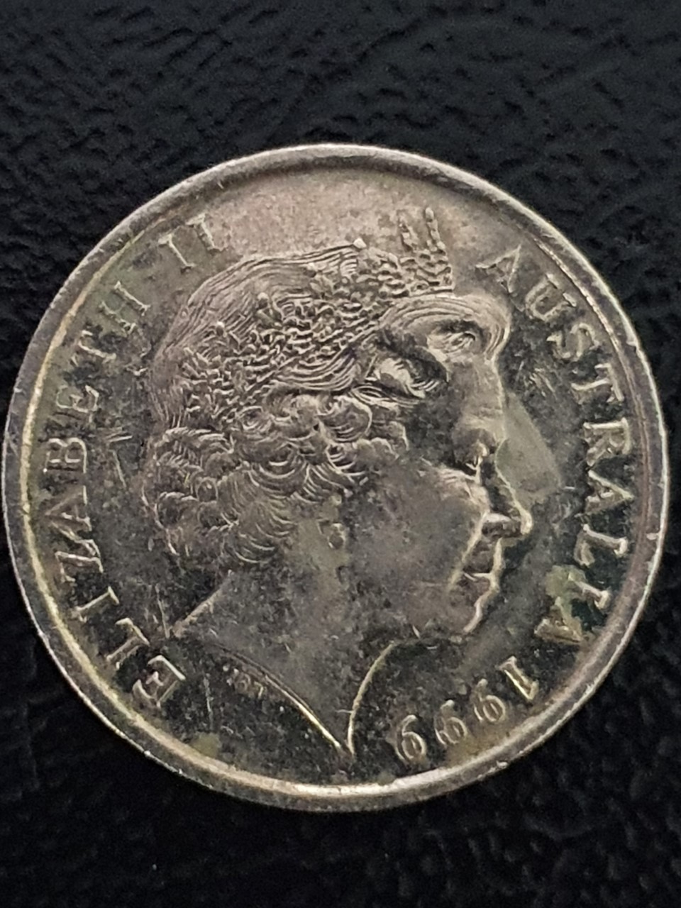 Australian-1999-10-Cent-Coin-With-Cud.
