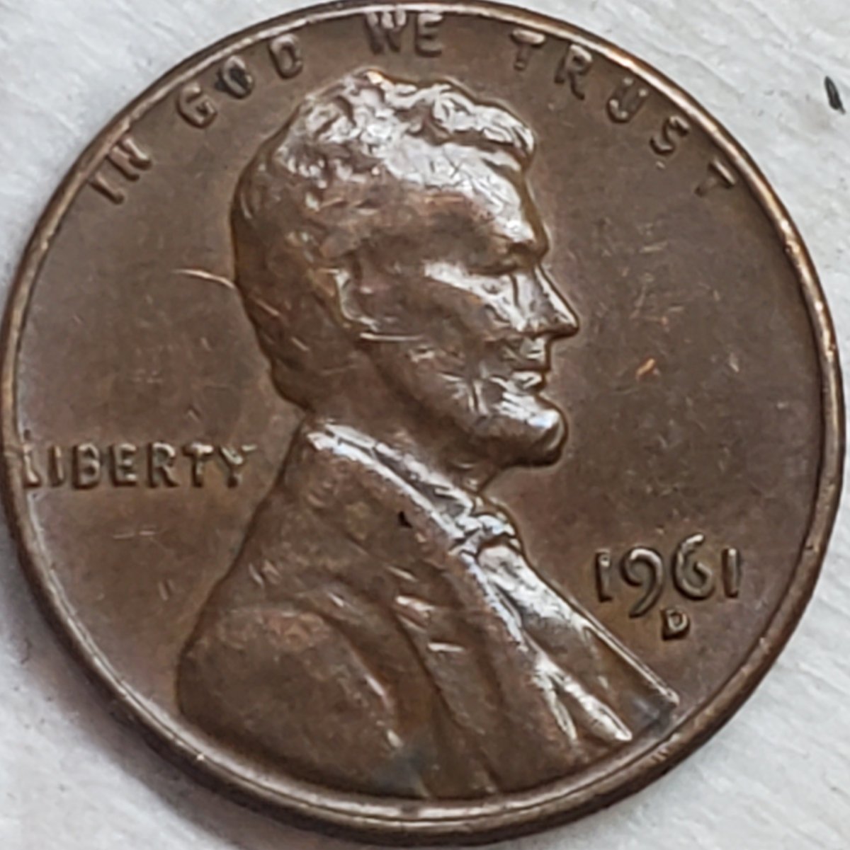 1961-D-Lincoln-Memorial-Cent,-Extra-Strip-Running-Down-East-Side-Of-Bust?