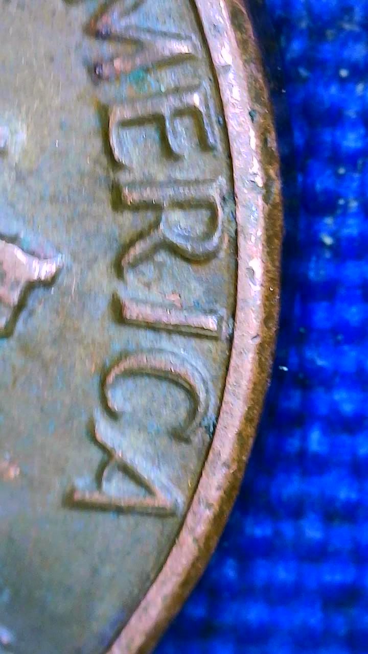 Did-I-Finally-Find-A-Nice-Variety,--With-Some-Spread-On-The-Reverse-Of-This-1983-P-LMC?