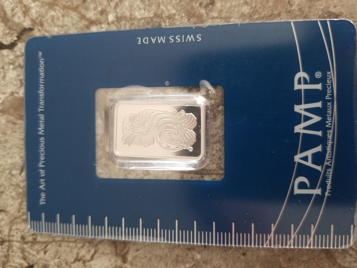 Fake-Platinum-Pamp-Bar?