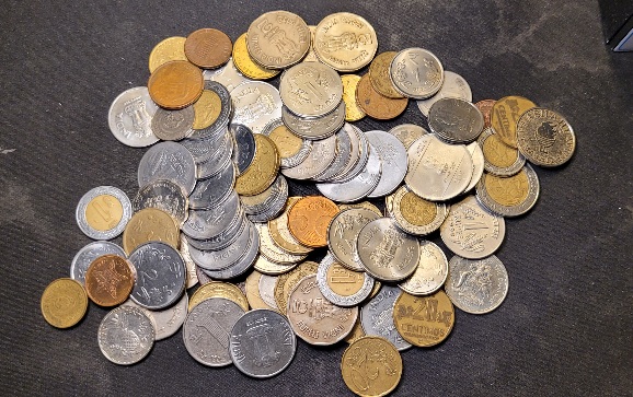 Coinstar-Finds!-Including-Bank-Counters-And-Other-Machines