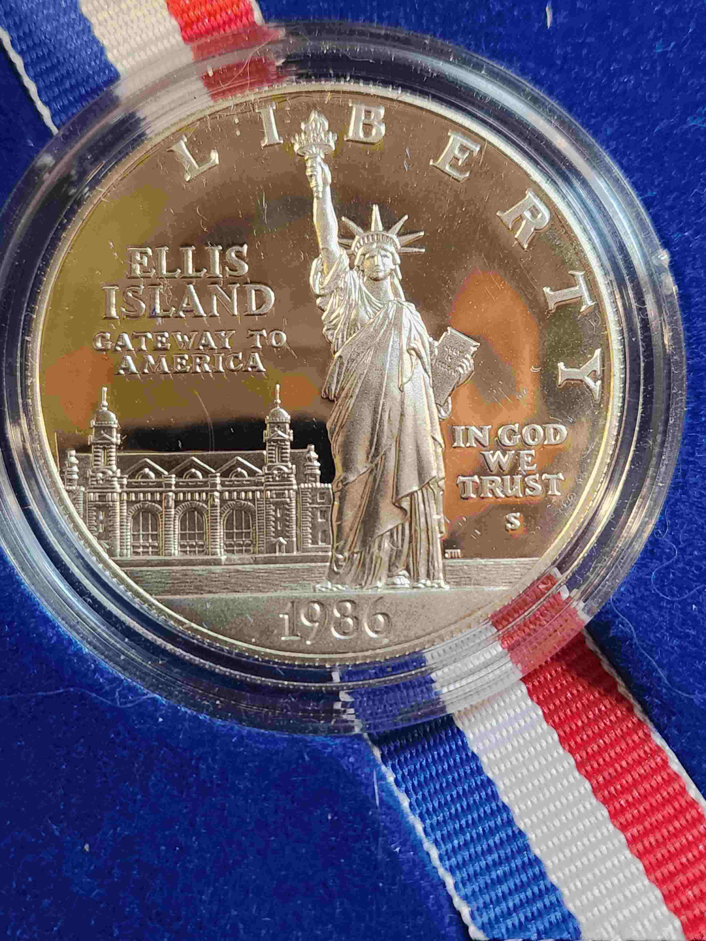 So-Am-I-Missing-A-Coin-From-This-1986-Liberty-Silver-Dollar-Commem?