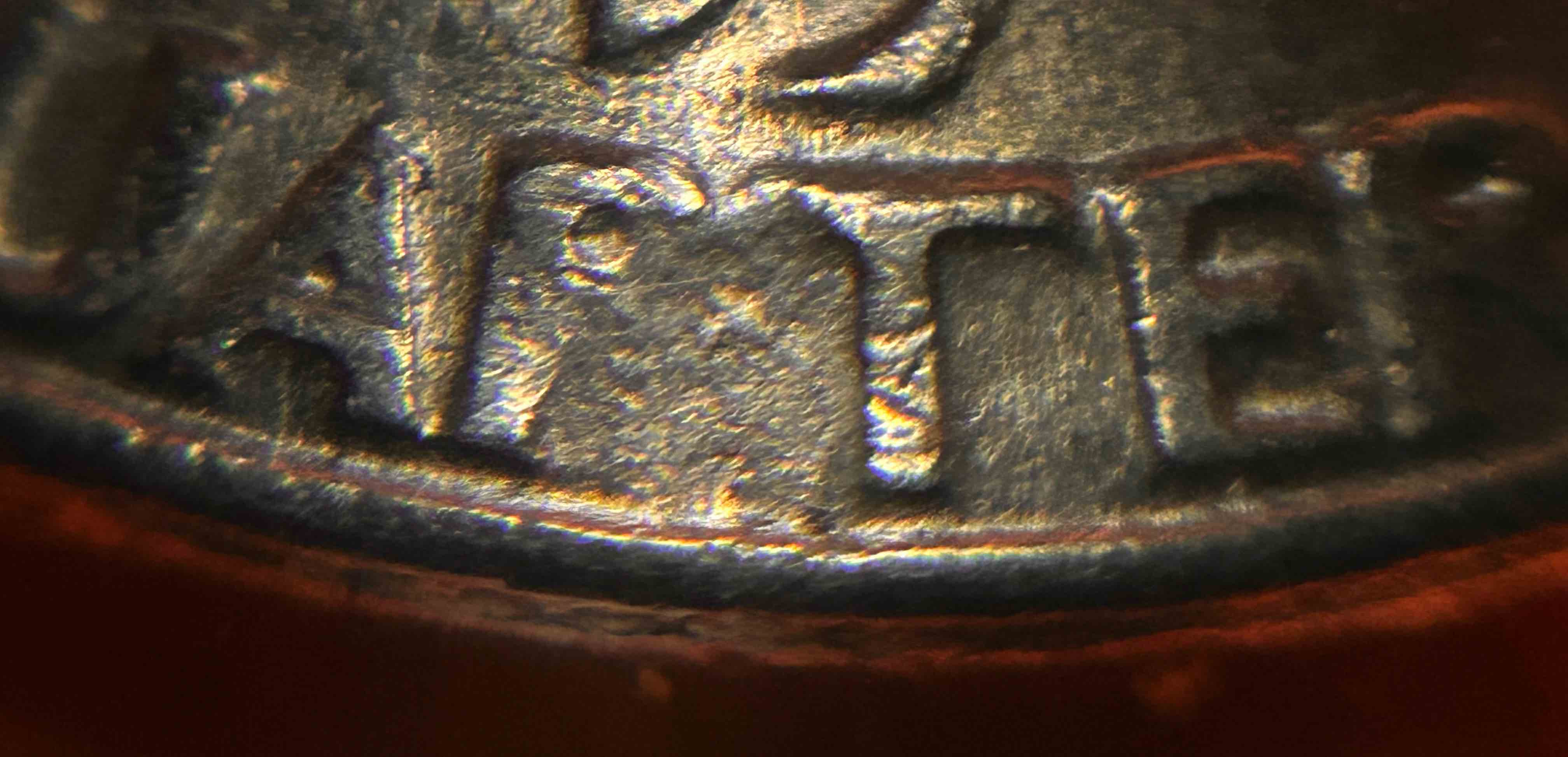 1983-D-Mint-Washington-Quarter.-Is-This-A-Strike-Error-Or-Circulation-Damage?