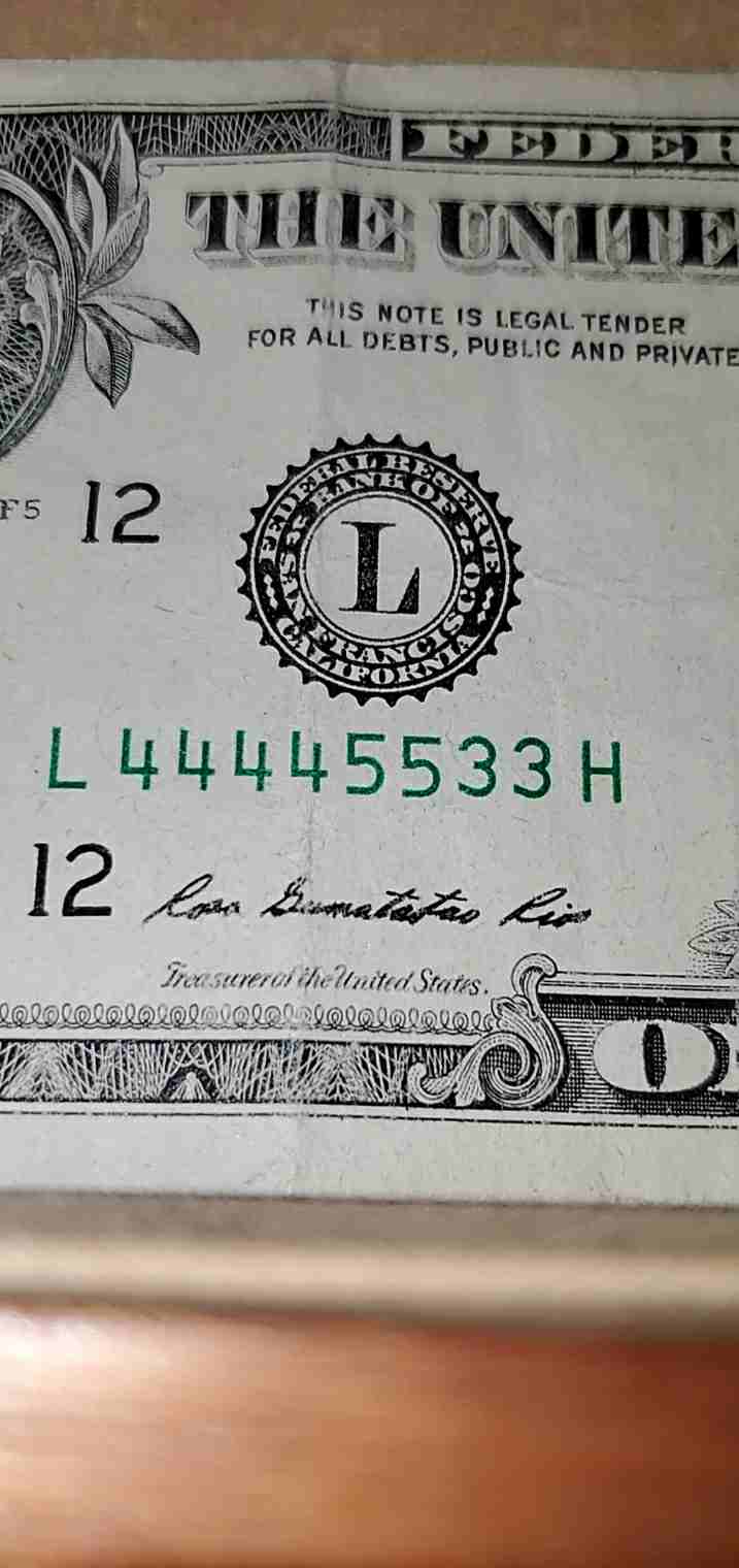 2006-20-Dollar-Bill-Cool-Serial-Number...