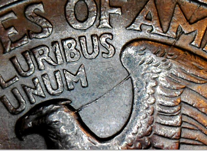 1997-P-Quarter---O-&-R-Cracks-/-Eye-Clash-/-Cud,-Or-Extra-Leaf-...or-?