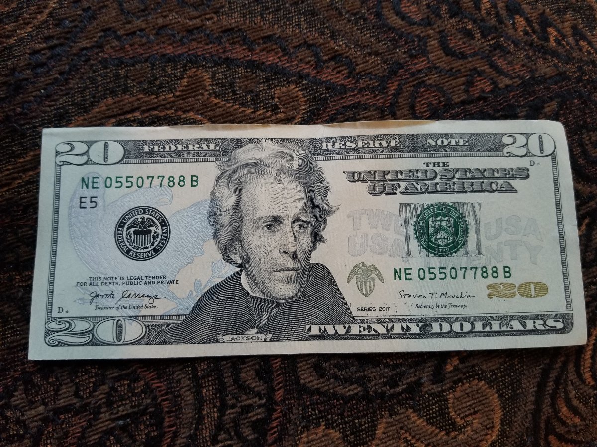 Do-Serial-Numbers-Patterns-Add-Value-To-A-Note?