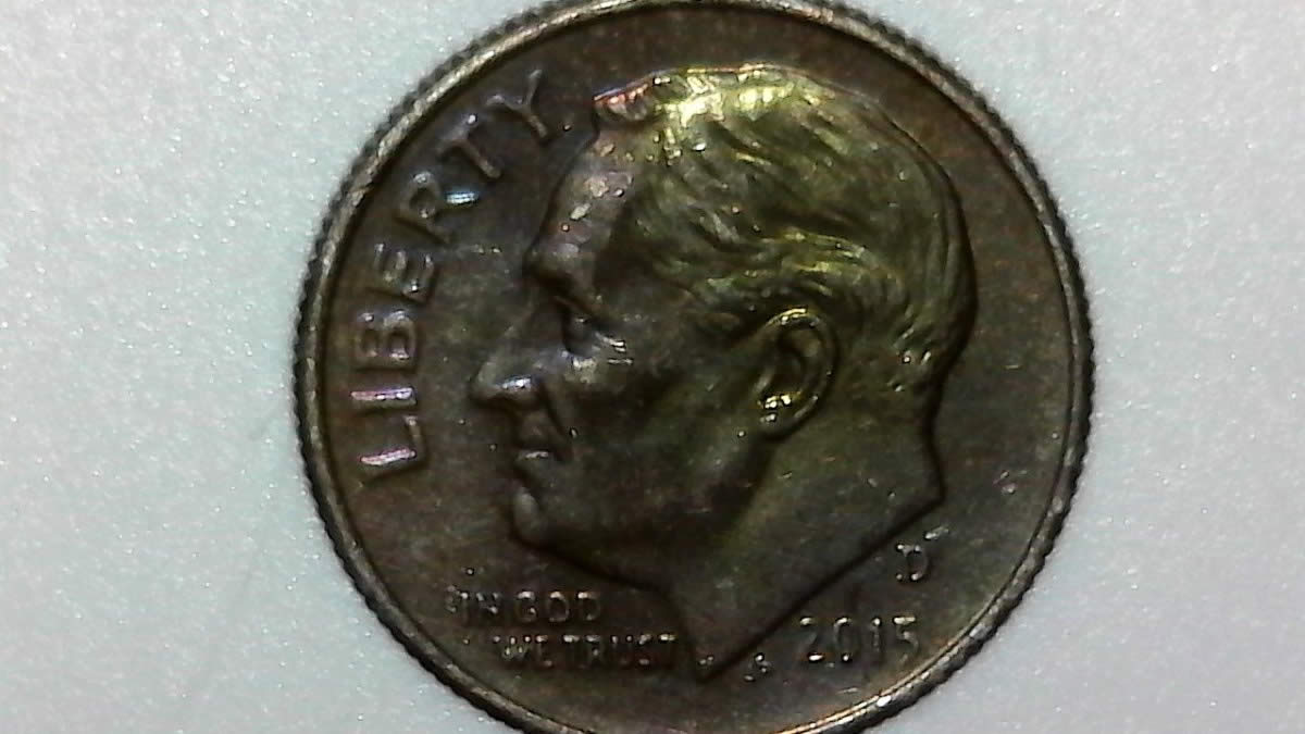2015-D-Dime-With-Blob,-Error?