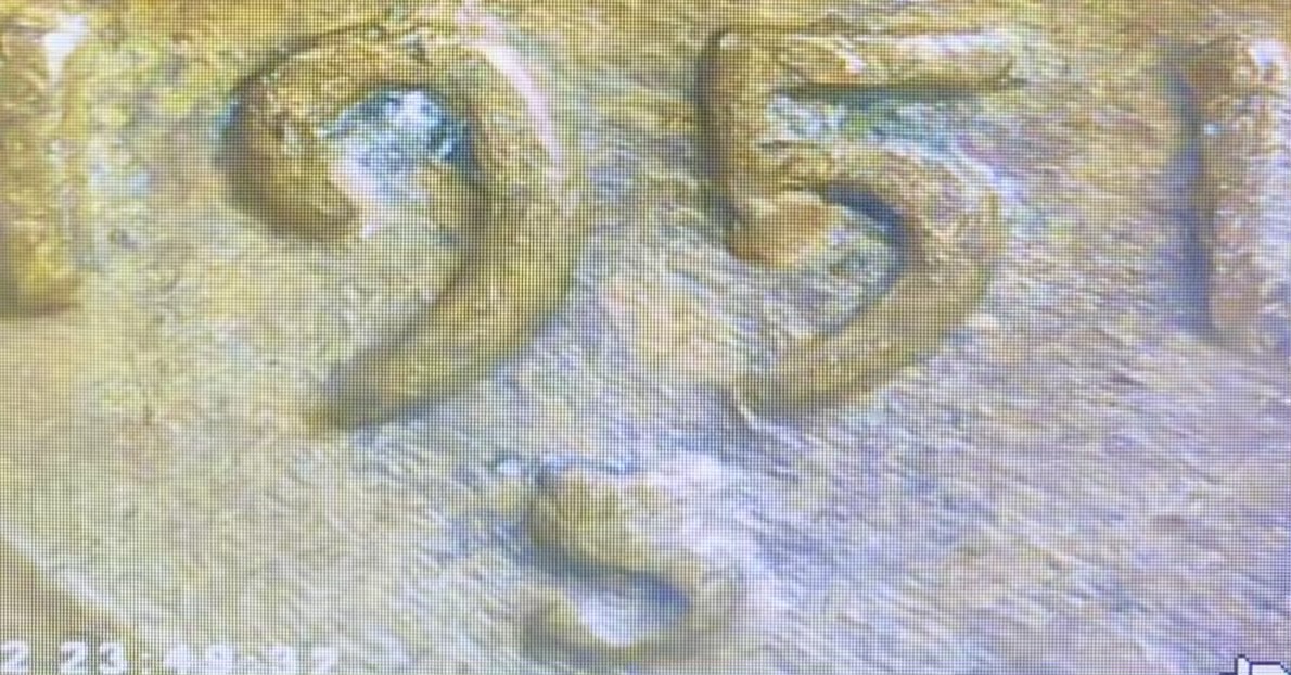 1951-S-Possible-Mint-Mark-Error.-Top-Of-S-Missing-Or-Squished-Down.
