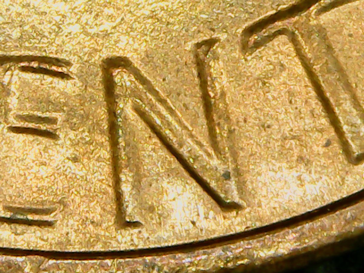 1982-Large-Date-Zinc-Cent-DDO-Or-DDR?--Need-Help-Please