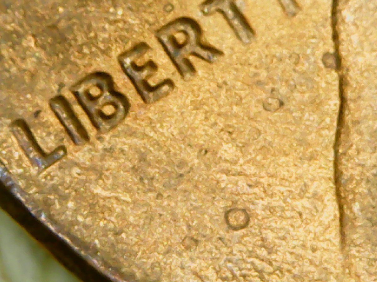 1984-Lincoln-Memorial-Cent.--Is-This-WDDR-001?--Took-Pics-Of-Markers-Too.