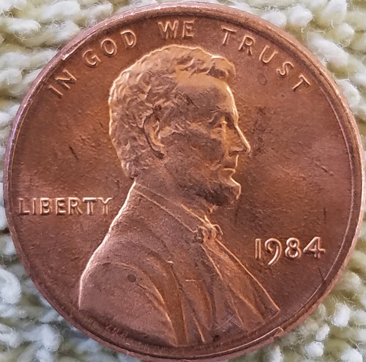 1984-Lincoln-Memorial-Cent.--Is-This-WDDR-001?--Took-Pics-Of-Markers-Too.