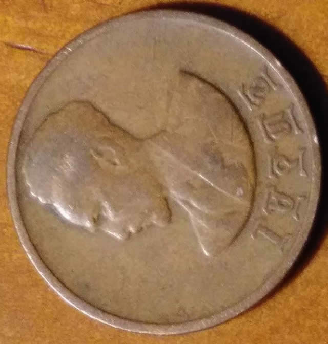 Help-Identifying-This-Coin-Please