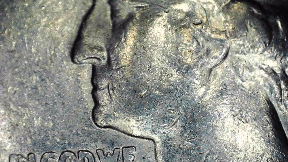 1982-D-&-1984-D-Hub-Doubleing-Quartars