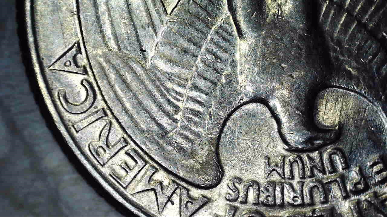 1983-D-Quarter-D-Over-D-Die-Cracks-Spiting-Eagle