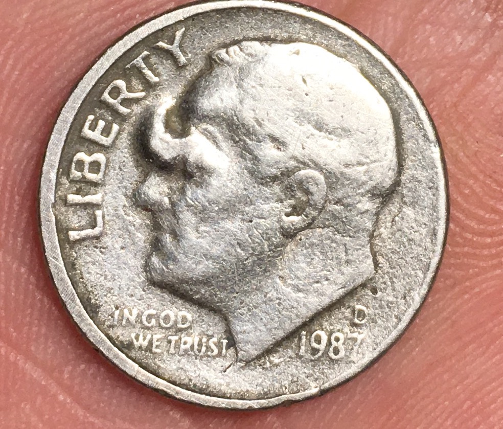 1987-Dime-D-Has--Abnormal-Face-And-Circle-On-Neck.-Number-6-And-Letter-S-In