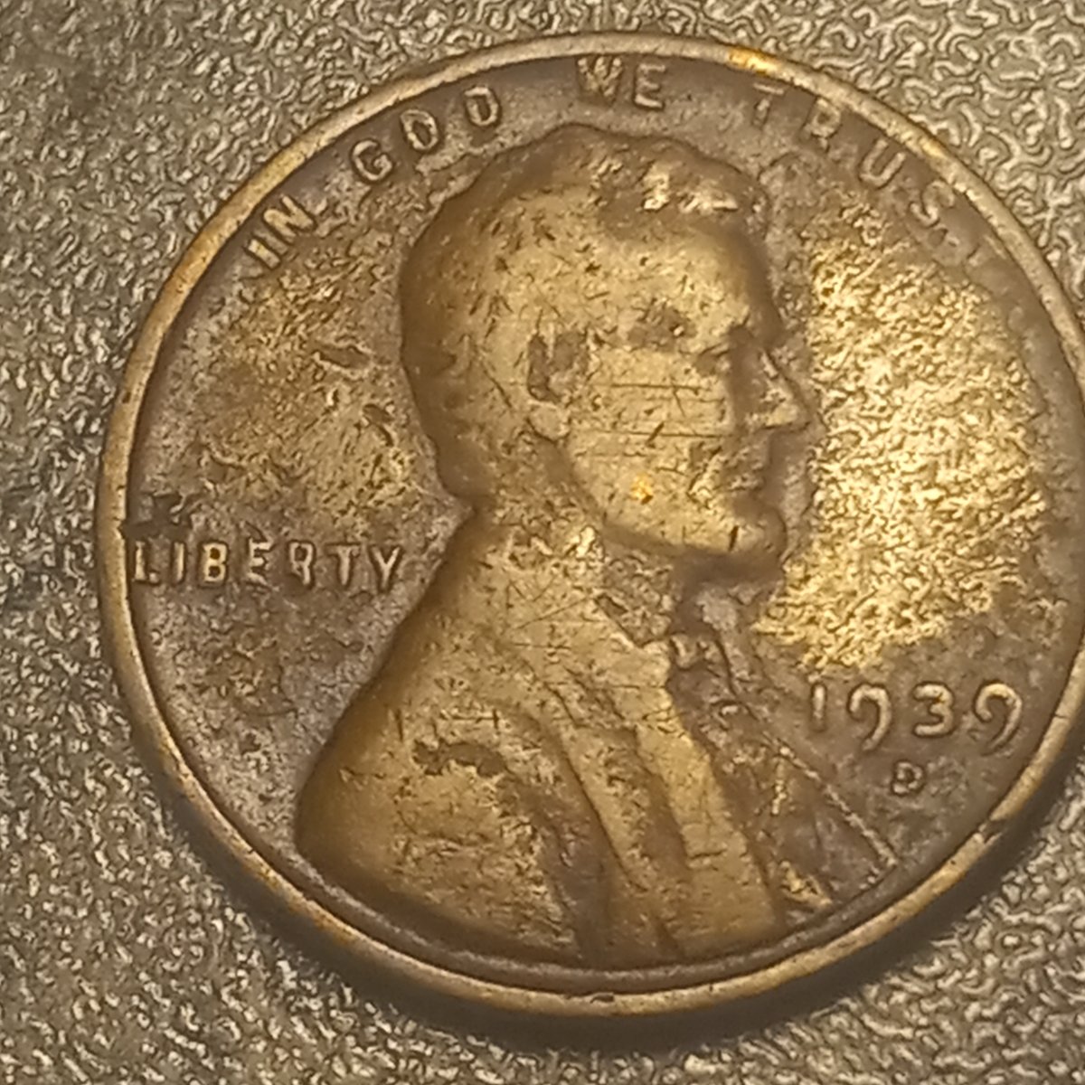 1939-D-LWC-With-Strange-Defect