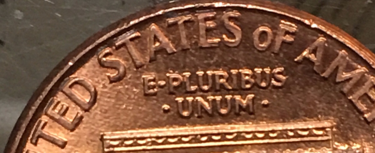 1990-Lincoln-Penny--What's-With-The-Letters-In-United-States-Of-America?