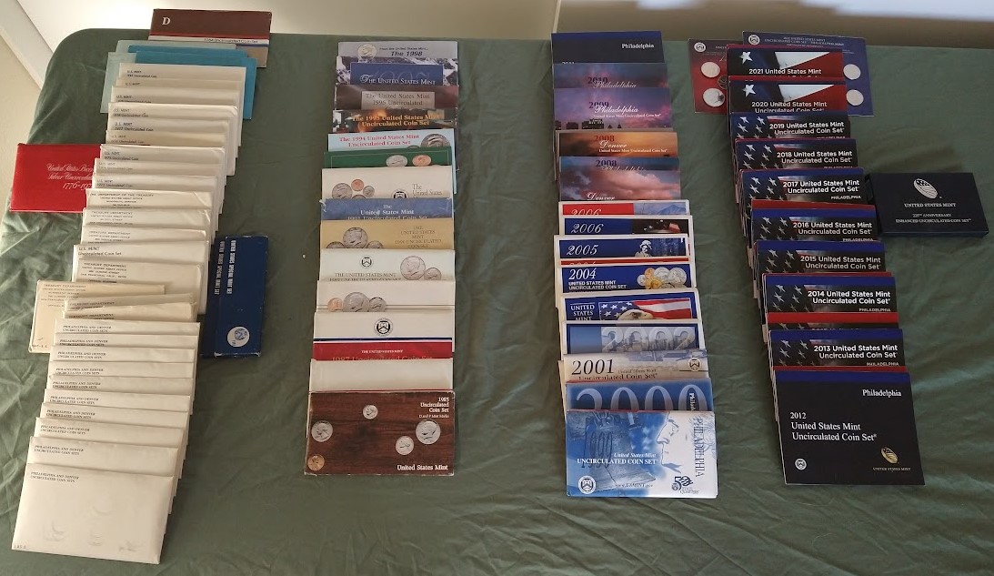 Post-Pictures-Of-USA-Sets-In-Original-Government-Packaging