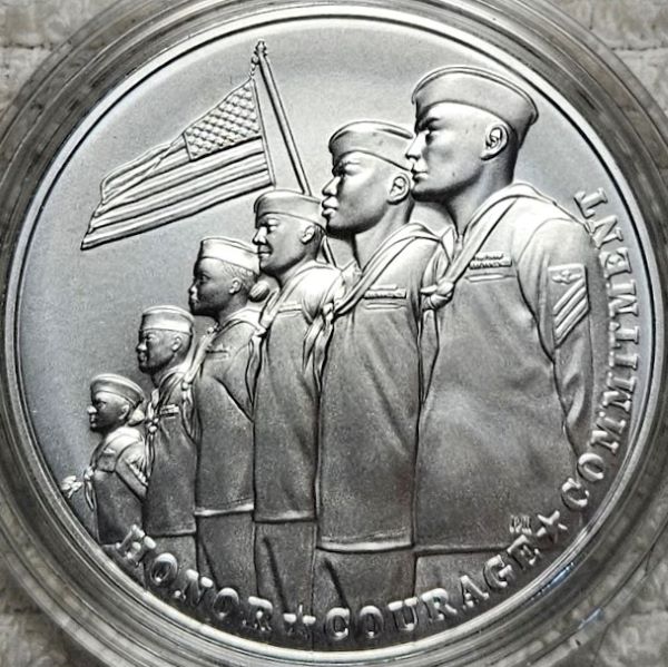 US-Navy-1oz-Silver-Medal-Released.