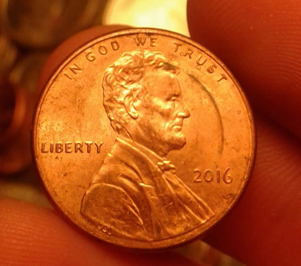 2016-Penny-Weird-Circular-Mark-On-Front-Side-Of-Penny-Double-Denomination?