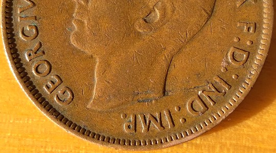 1944-Australian-Penny-No-Dot-And-Possible-Lamination-Error