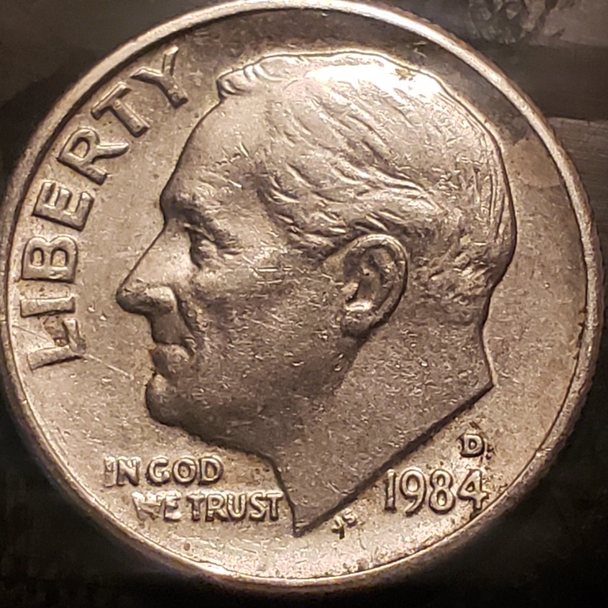 1984-D-10c-Extra-Fat-Letters